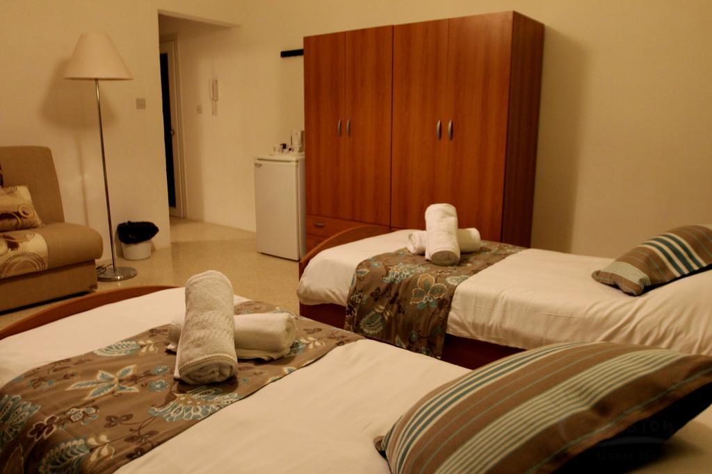 Zweibettzimmer