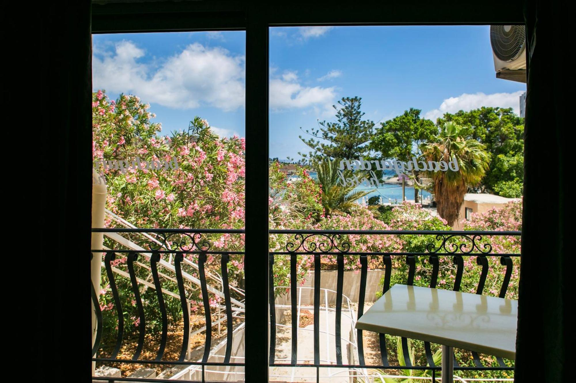Twin Room with Sea View