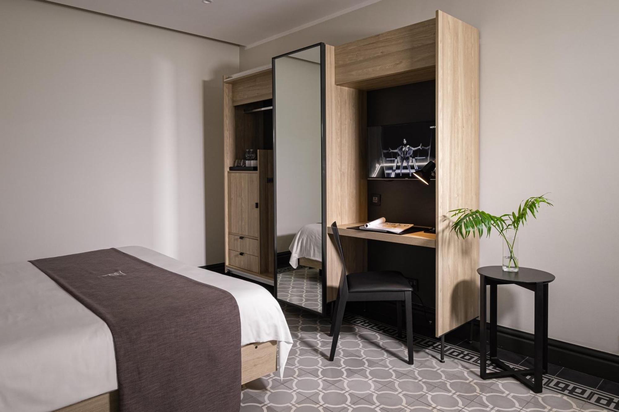 Double or Twin Room,1219802917:JPEG