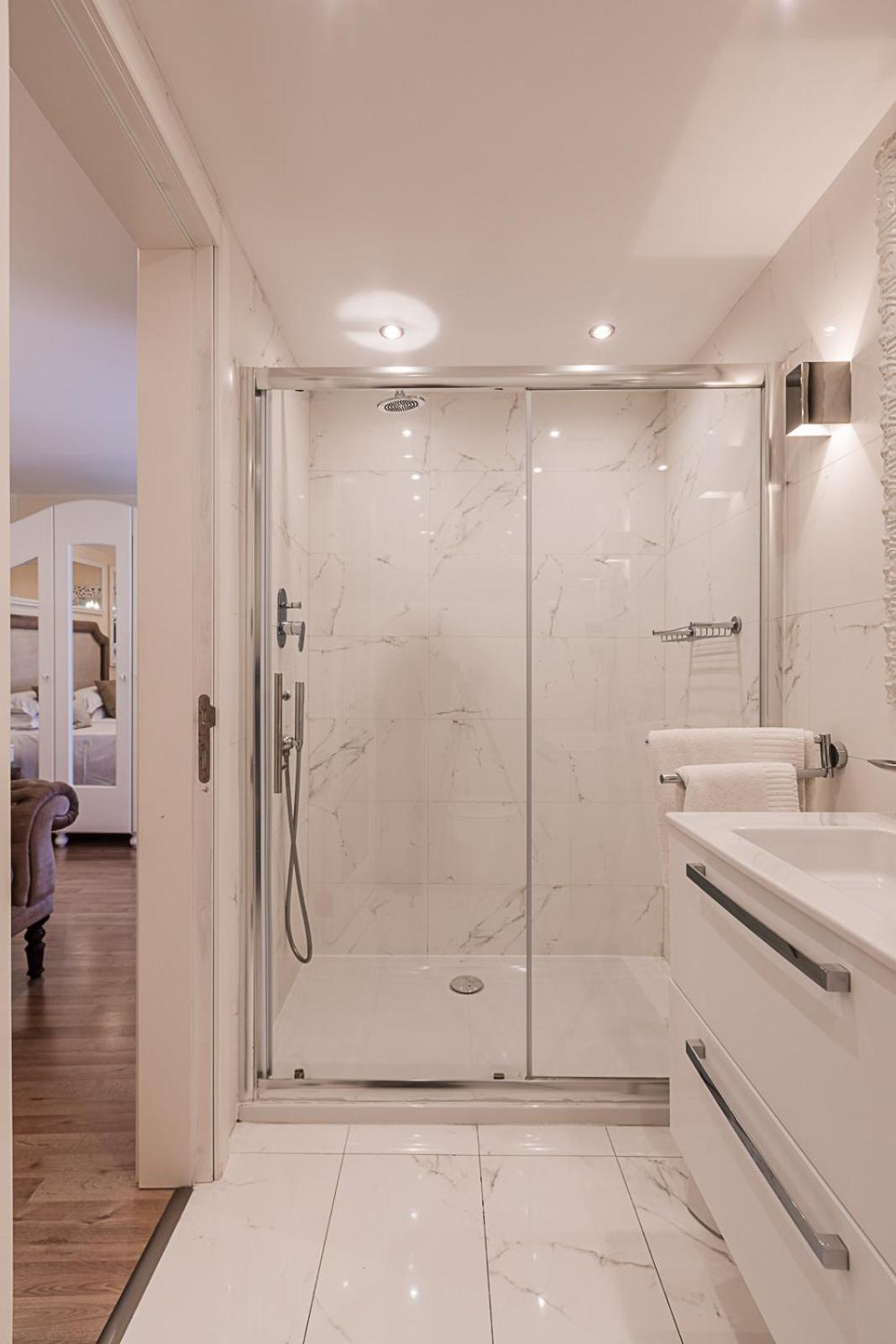 Superior Double or Twin Room with Sea View