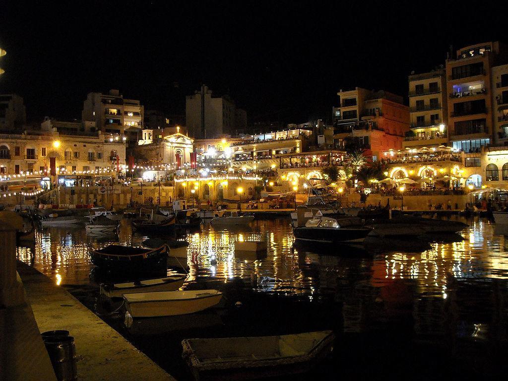 Apartment with Sea View,136040757:JPEG