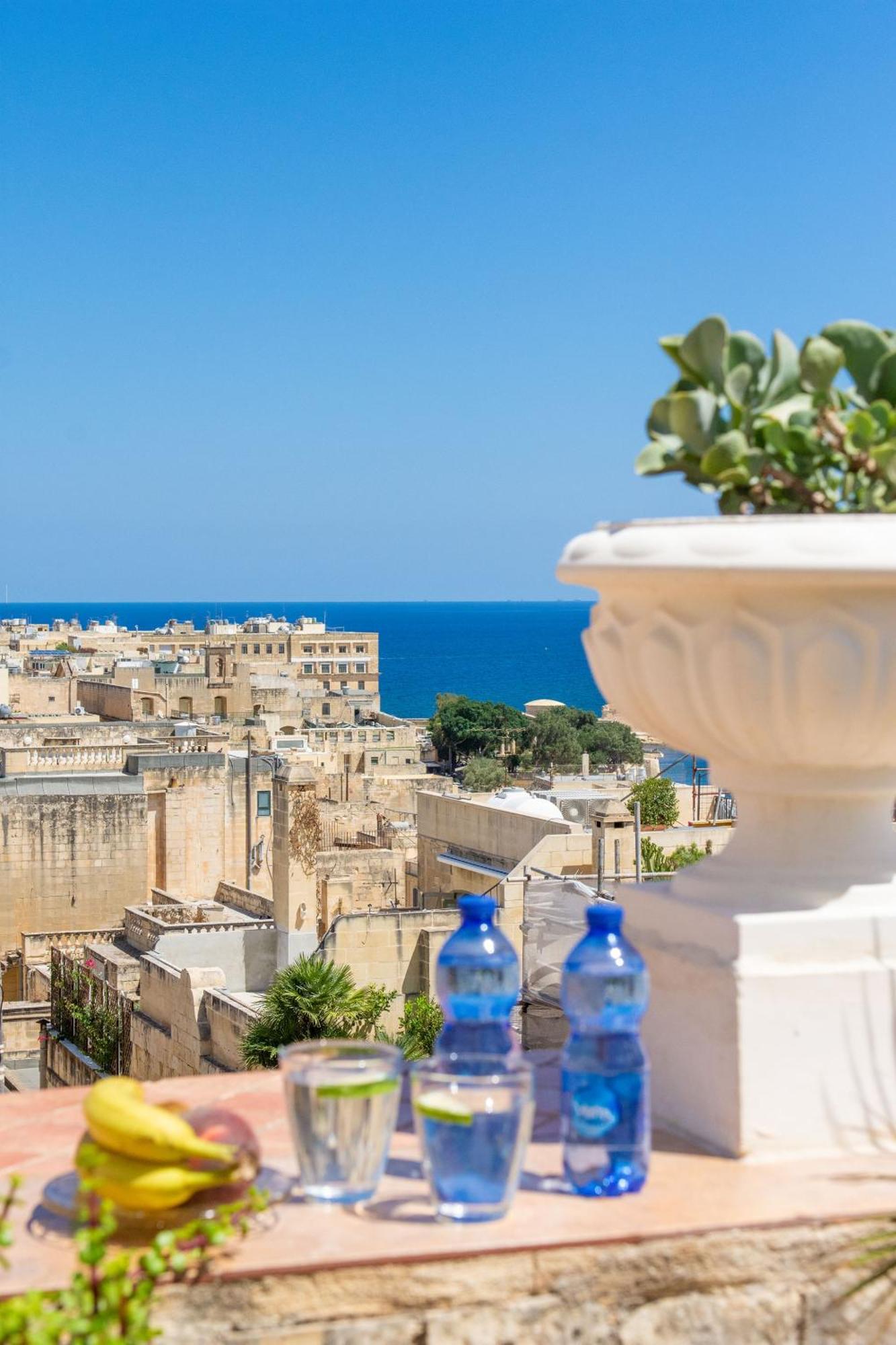 Two-Bedroom Apartment,1548043375:JPEG