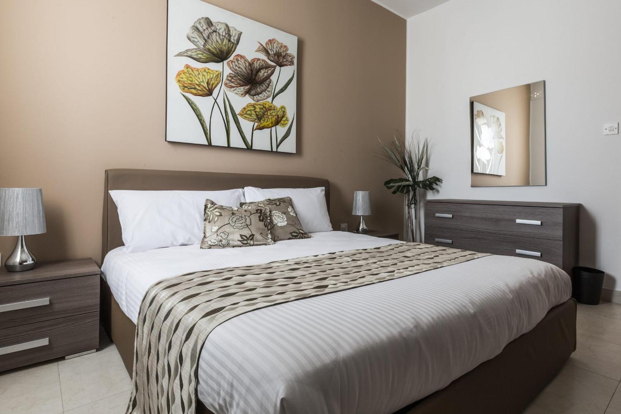 Standard Apartment,1556718217:JPEG