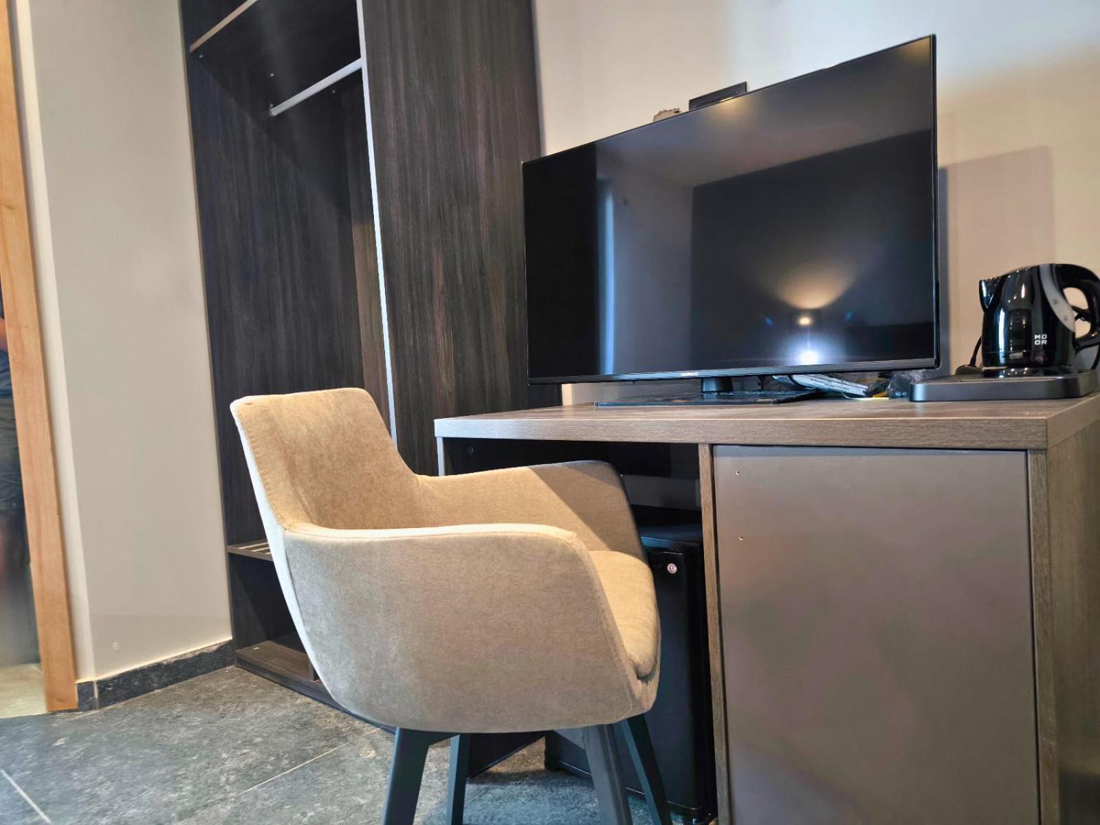 Budget Double or Twin Room,1663000491:JPEG