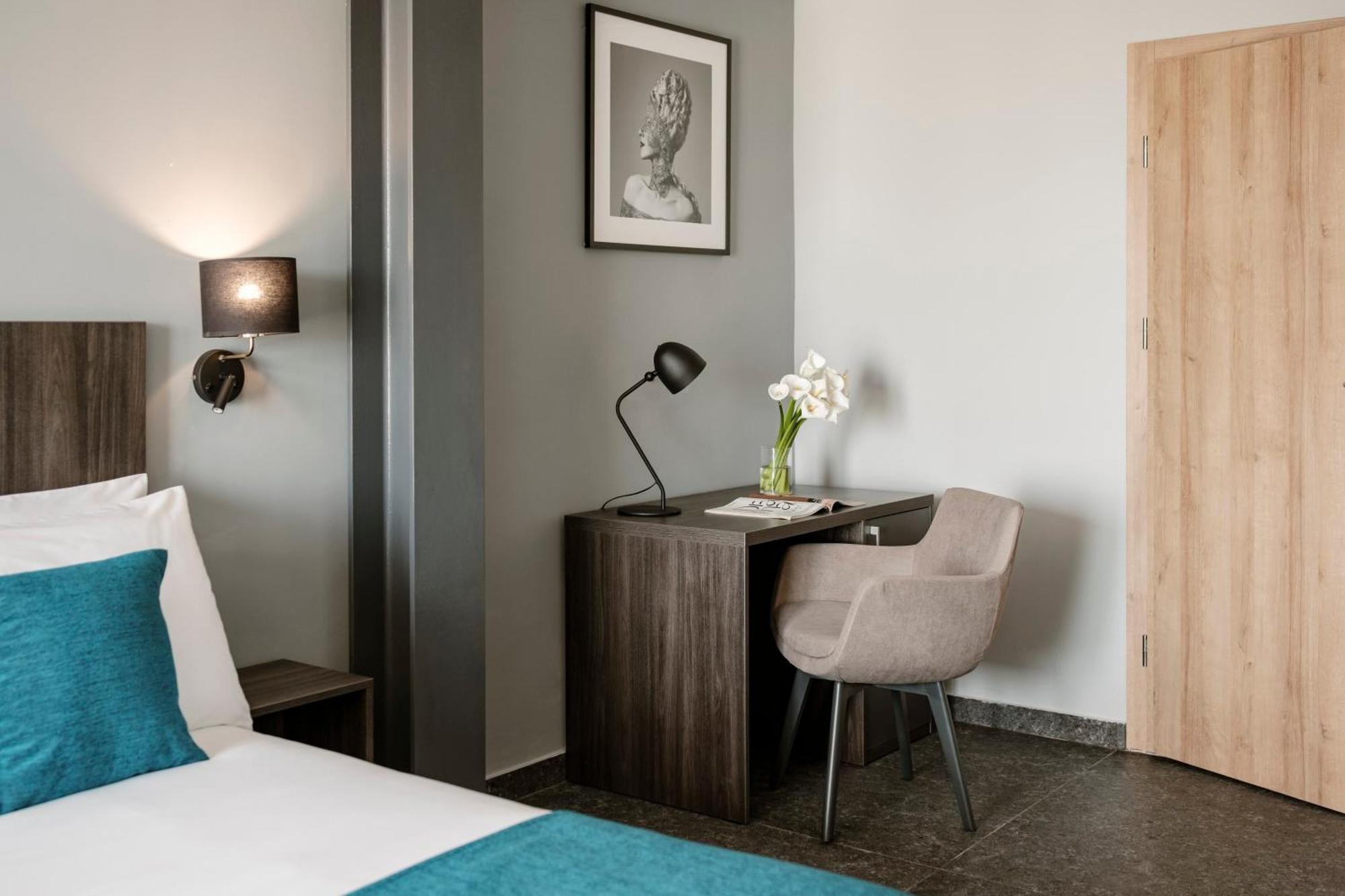 Standard Double or Twin Room with Sea View