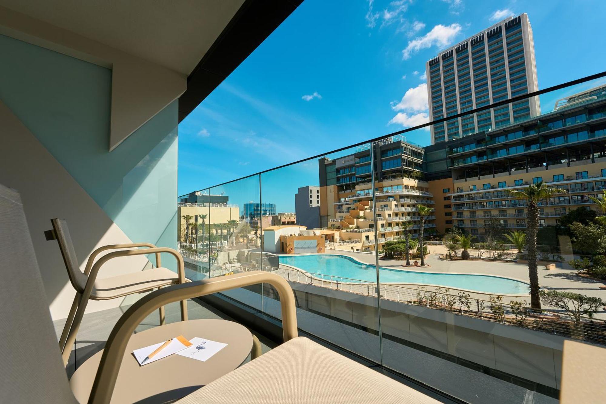 Standard King Room with Balcony and Pool View