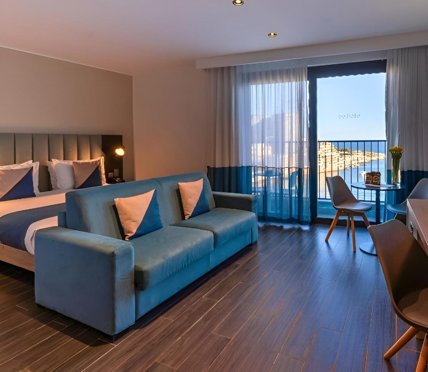 Superior Double or Twin Room with Sea View