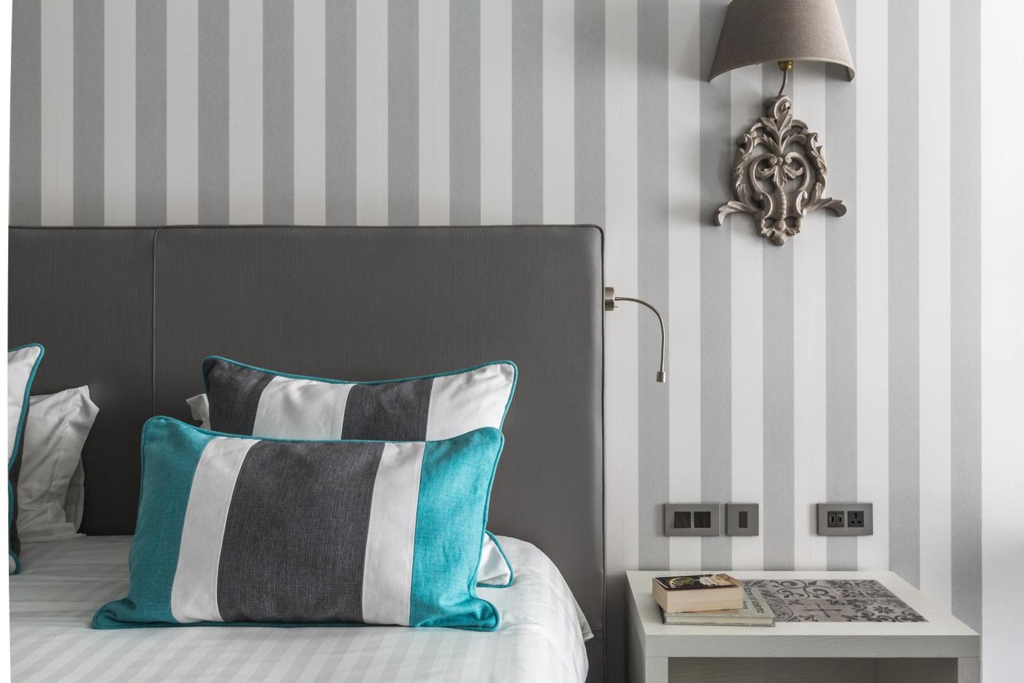 Designer Suite,934072330:JPEG