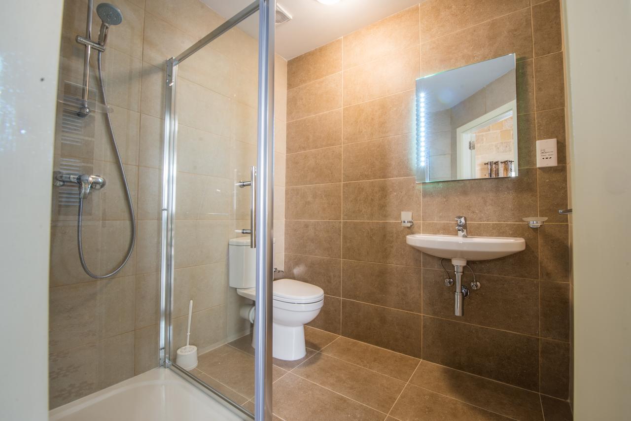 Annex Studio with Balcony (Opposite Casa Lapira)