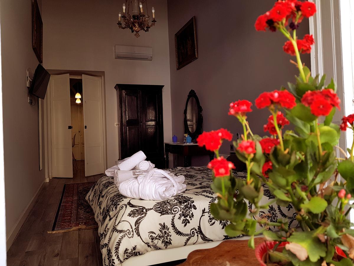 Deluxe Double Room with Balcony,630919659:JPEG