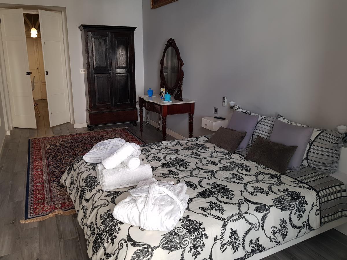 Deluxe Double Room Balcony,630915837:JPEG