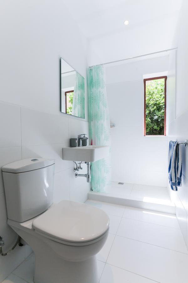 Five-Bedroom House,661619433:JPEG