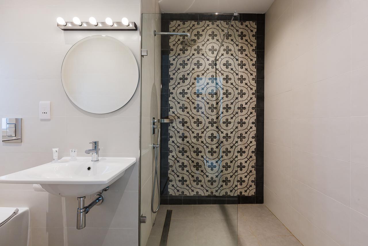 Suite with City View and Spa Access