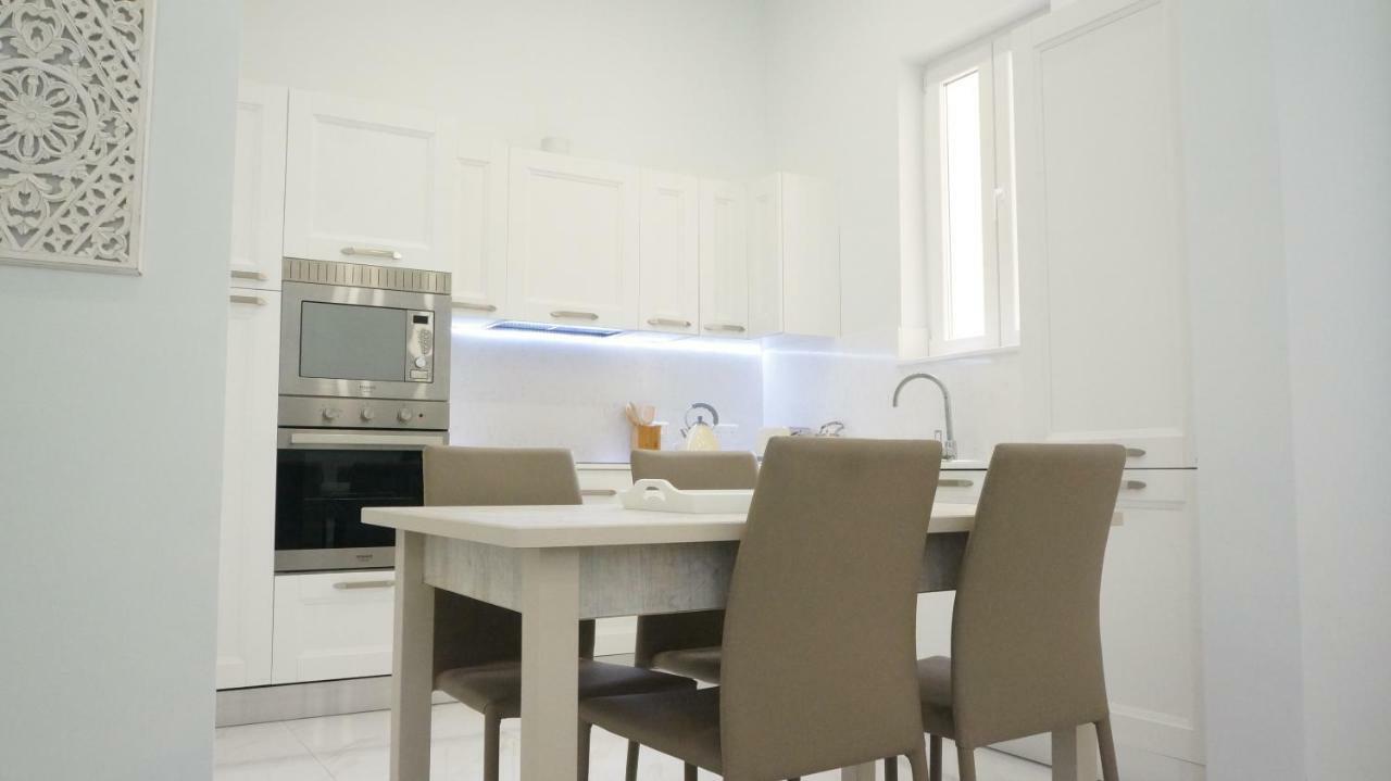 Apartment,859198868:JPEG