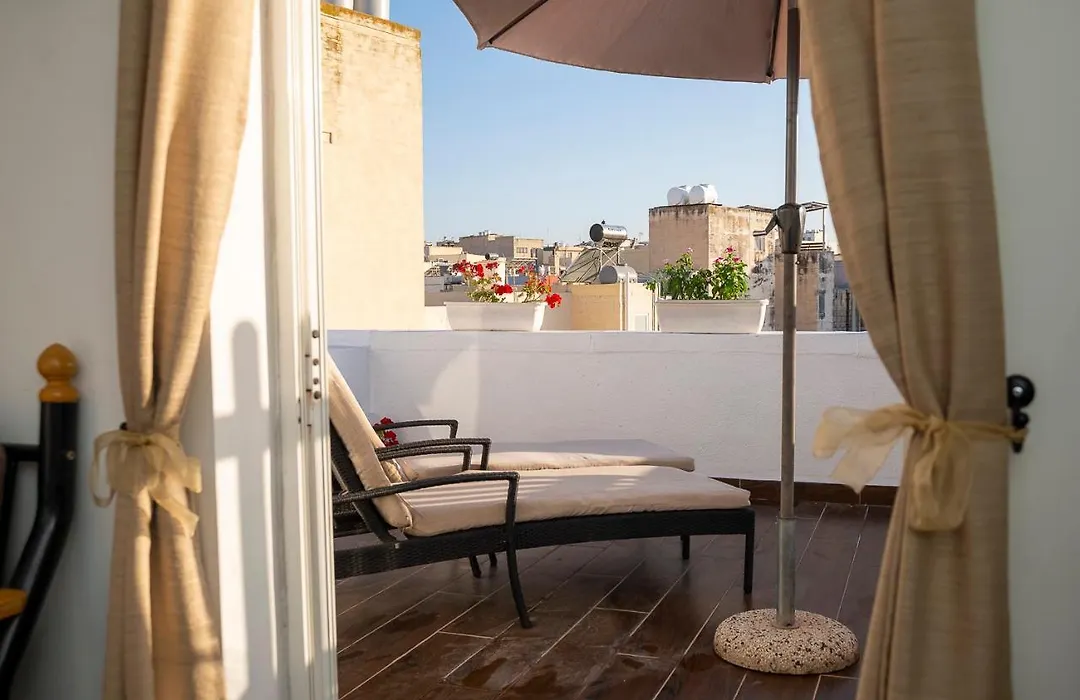 Seaside Apartments Malta Sliema 1-1