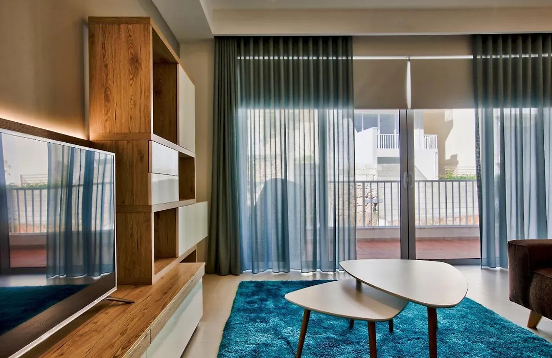 Malta'S Stylish Holiday Home In Mellieha-1