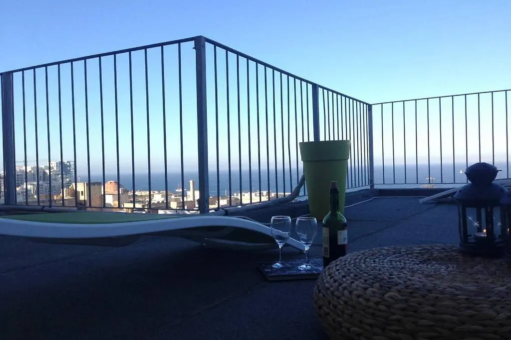 Valletta Art Penthouse With Seaview-1