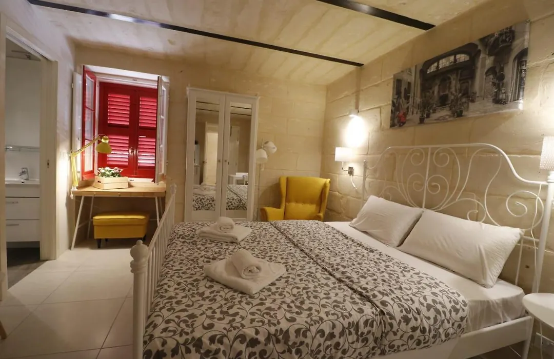 Valletta Central Suites-1