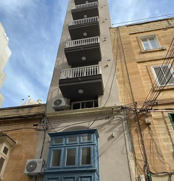 Sliema Holiday Apartment Just Off Seafront-1