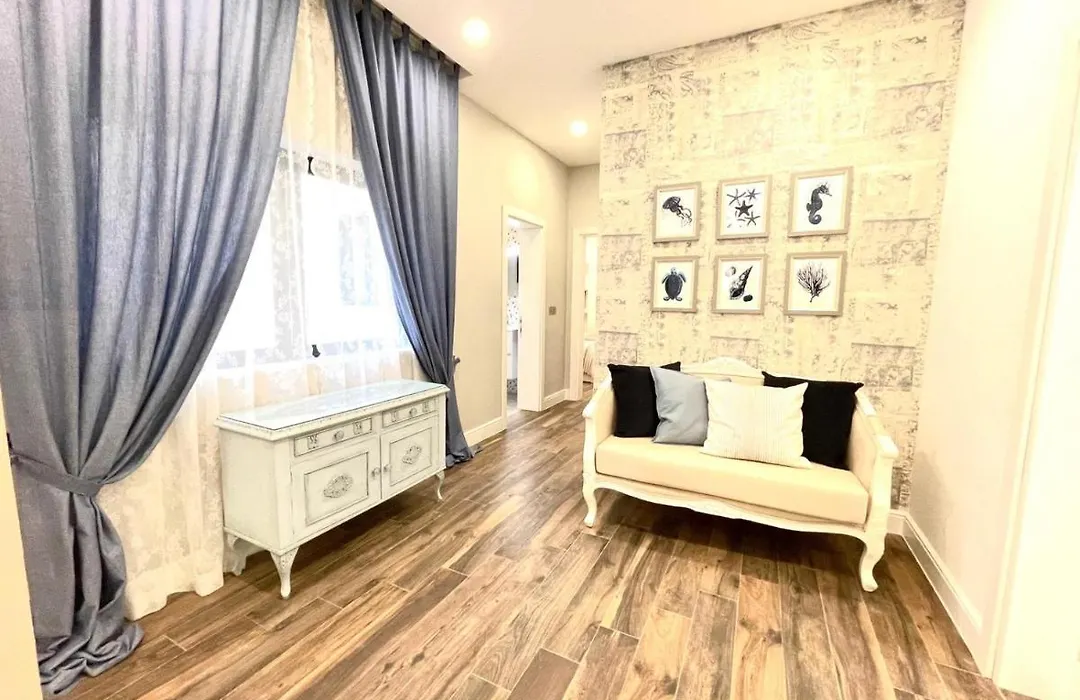 Luxury 3 Bedroom Xlendi Apartment-1