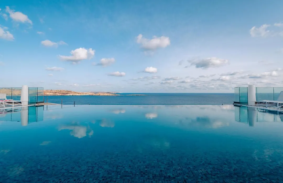 Seaview Hotel - Adults Only 16 Plus-1