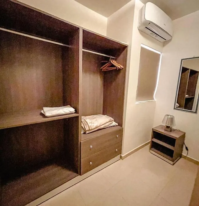 Stresa Court Apartments-1