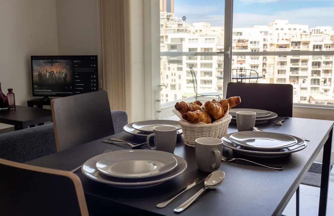 6Th Floor Spinola Seaview In St Julians-1