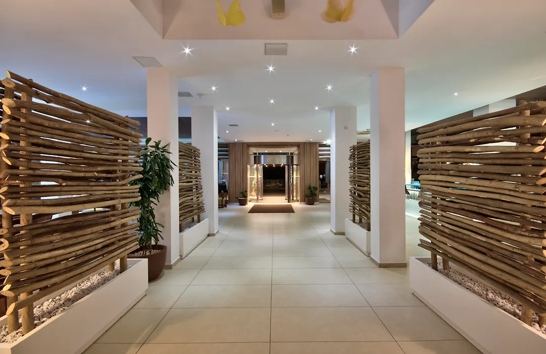 Db Seabank Resort + Spa All Inclusive-1