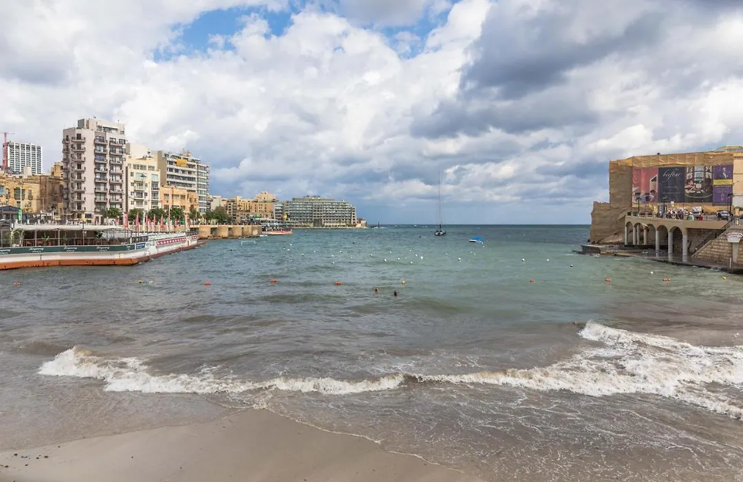 Duplex Penthouse With Terrace In Balluta Bay - Sleeps 6-1