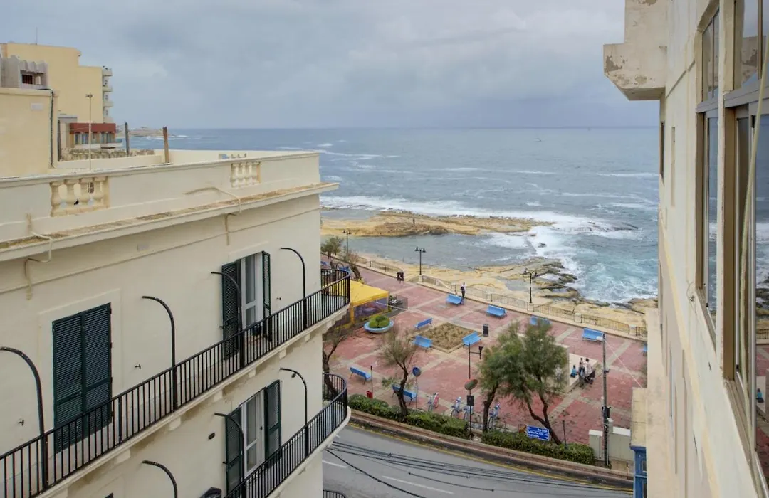 Fleur Court - Sliema 4 Bedroom Side Seaviews Apartments And Penthouse By Shortletsmalta-1