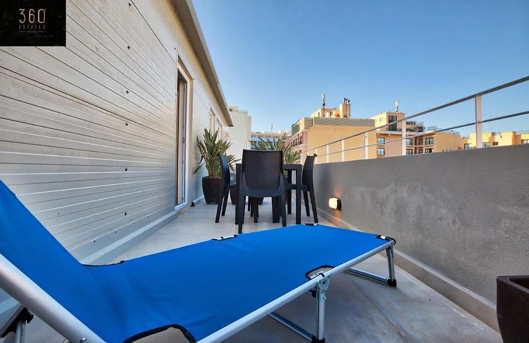 Studio Penthouse, Close To Clubs/Schools W/Wifi-1