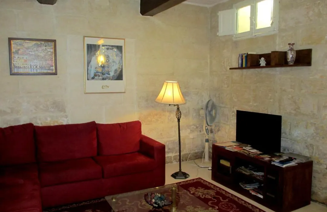 19Th Century Apartment-1