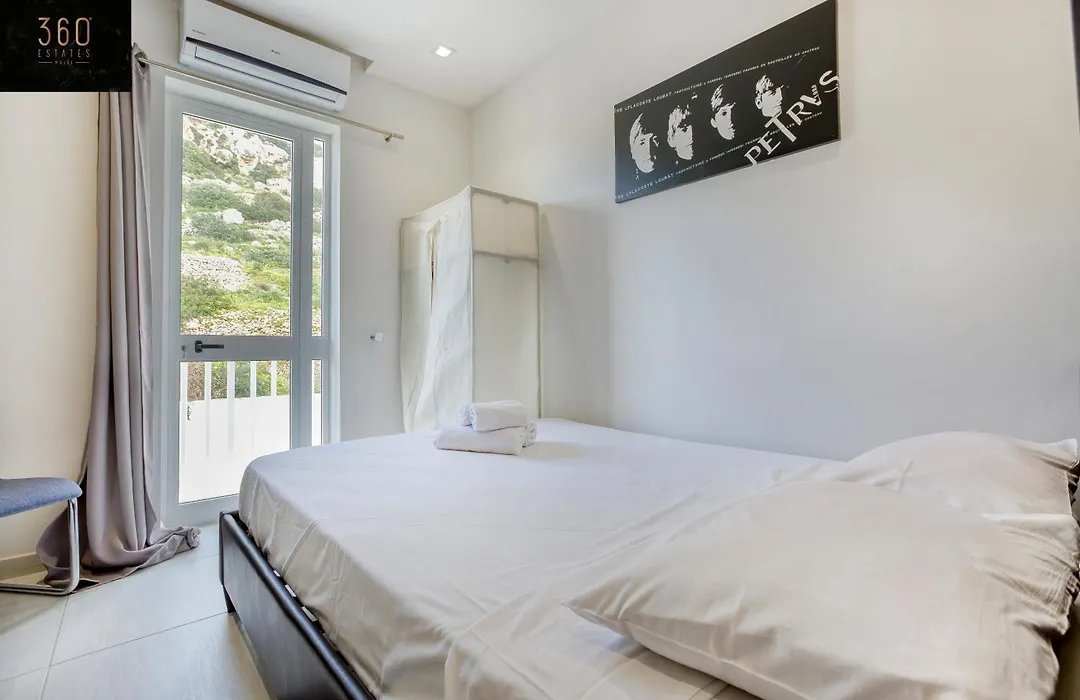 Stunning 2Br Apt W/Hill View, Perfect For Relaxing By 360 Estates-1