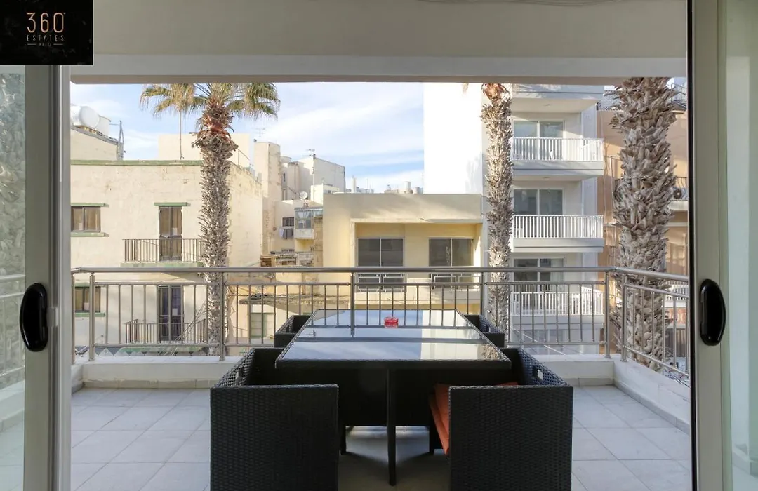 Charming Home Meters From The Seafront With Terrace By 360 Estates-1