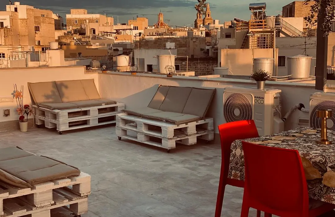 Bed And Breakfast Sliema-1