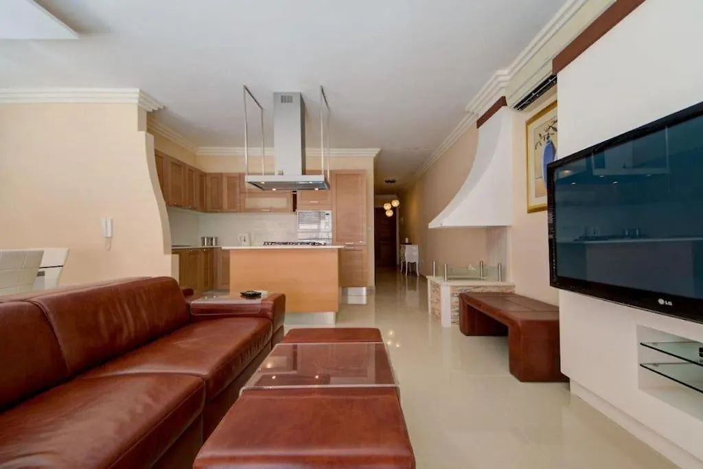 Amazing 1 Bedroom With Views In Mellieha-1