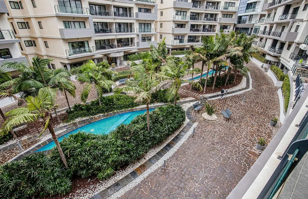 Cozy, Modern Studio Apartment In The Heart Of St Julians-1
