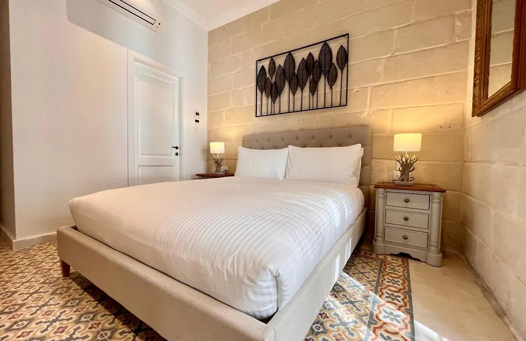 Typical Maltese Maisonette In St.Julians-1