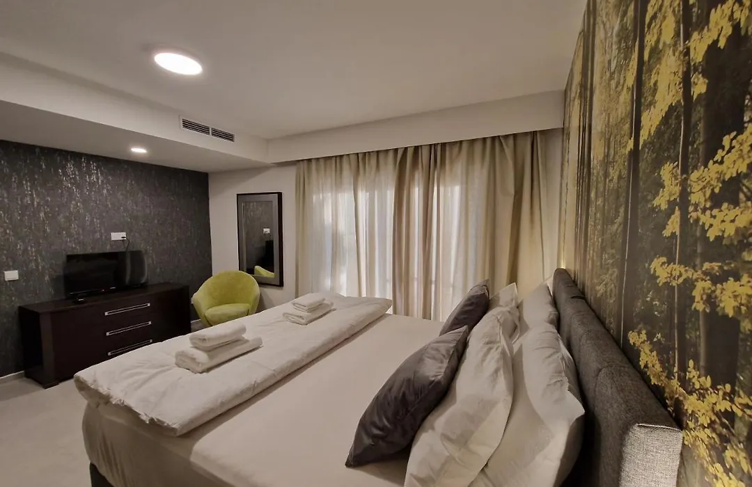 Korzo Suites St. Julian'S-1