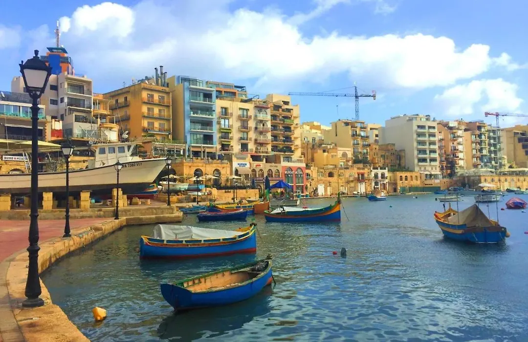 Luxury Garden View At Spinola Bay St Julians-1