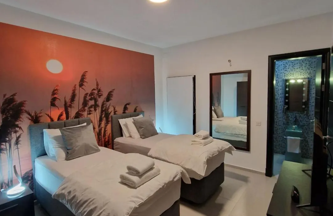 Korzo Suites St. Julian`S-1