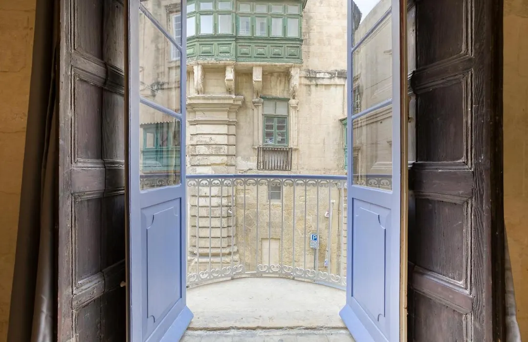 Vlt214- Valletta 2 Bedroom Townhouse-1