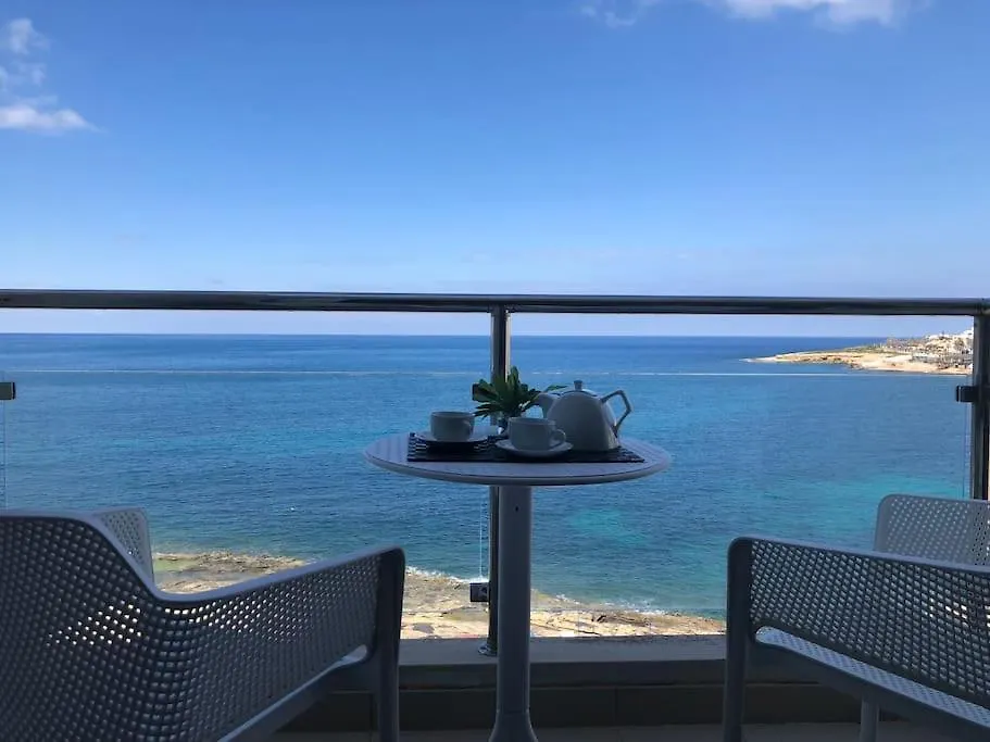 Blue Reef Apartment-1