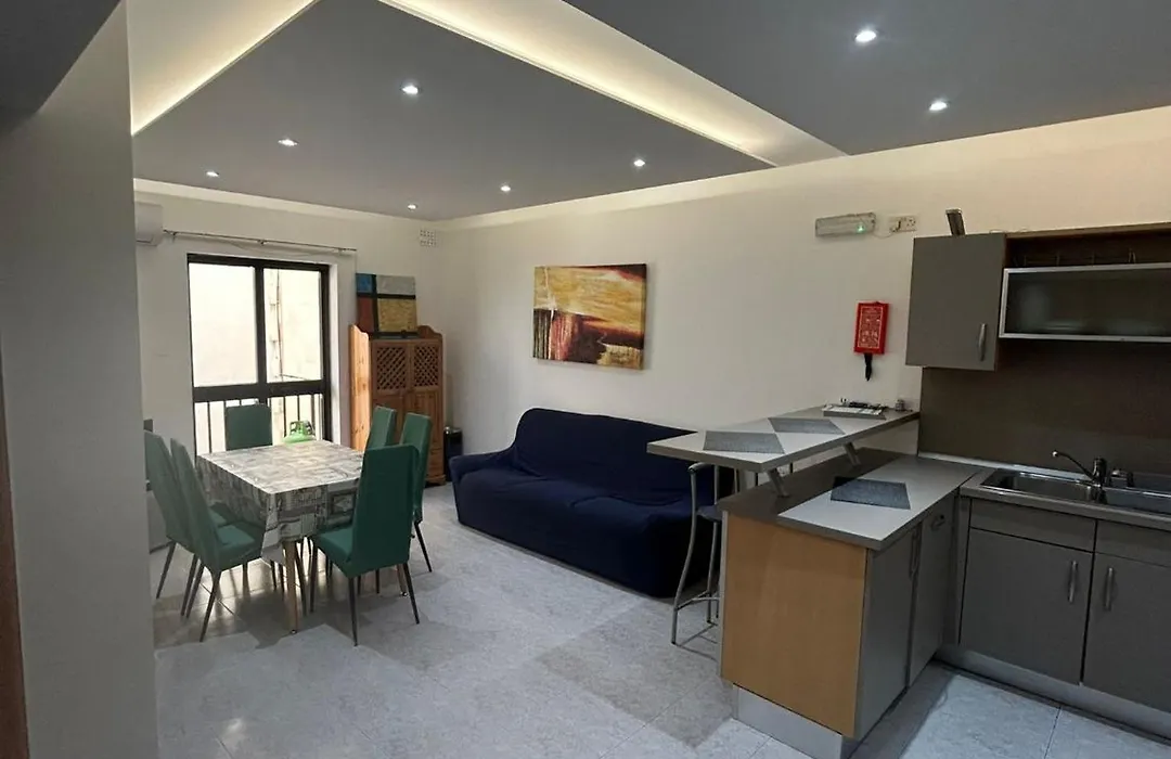 No 6 Poseidon Apartment-1