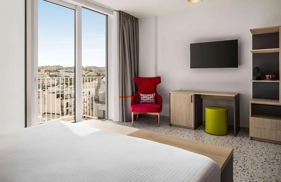 Quadro Hotel-1