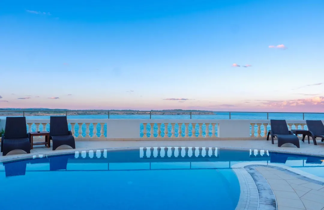 Villa Palma - Sunset Sea Views With Pool, Jacuzzi, Sauna And Games Room-1