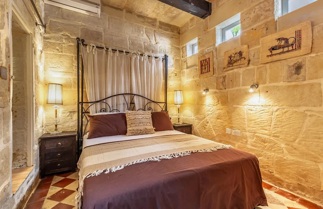 Stunning Valletta Palazzino-1