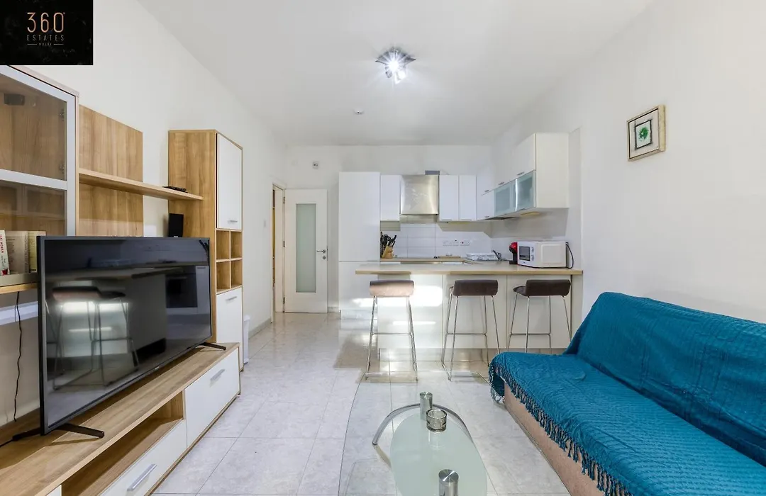 Spacious, Central Apt In Paceville/St Julians By 360 Estates-1