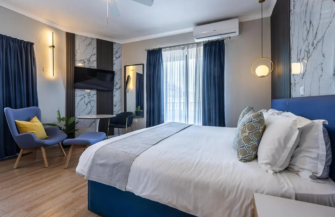 Park Lane Boutique Aparthotel-1
