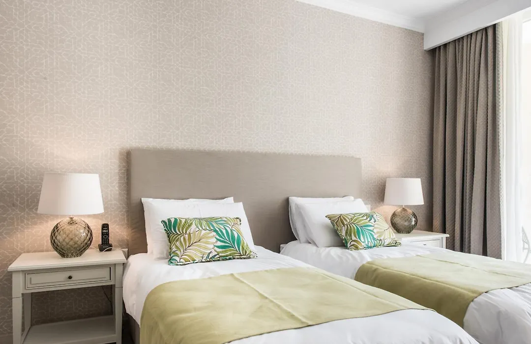 Cesca'S Boutique Hotel-1